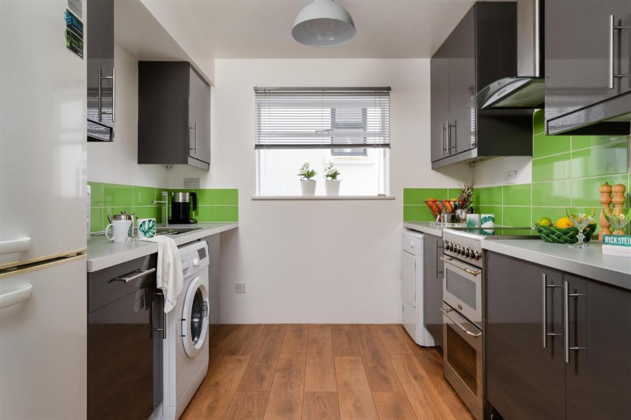Palm Grove Apartments Торки Екстериор снимка