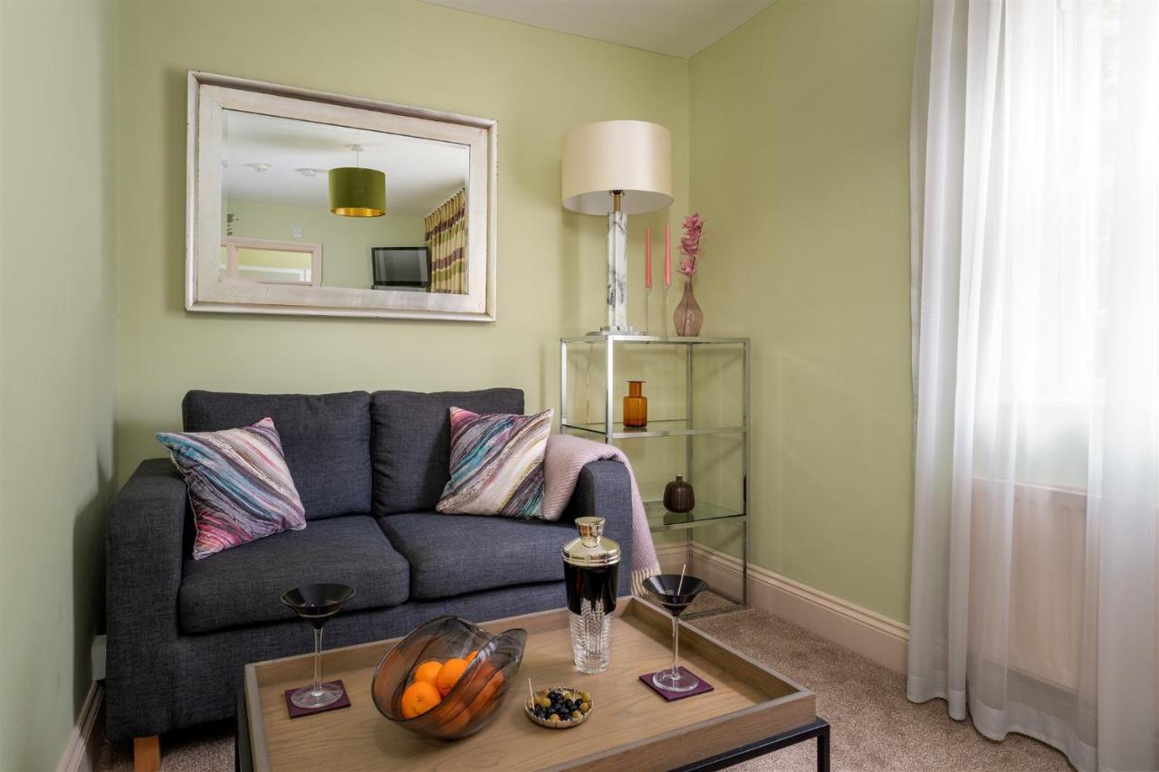 Palm Grove Apartments Торки Екстериор снимка