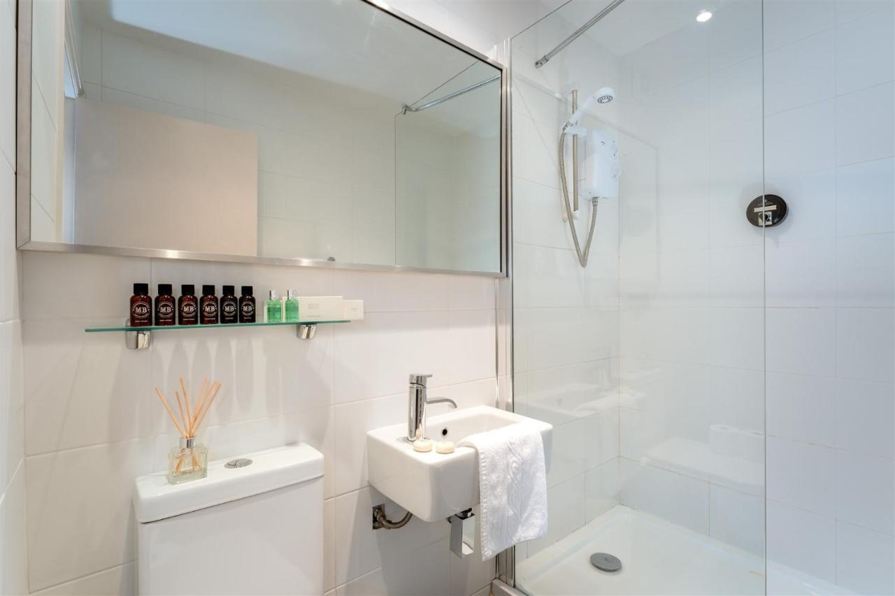 Palm Grove Apartments Торки Екстериор снимка